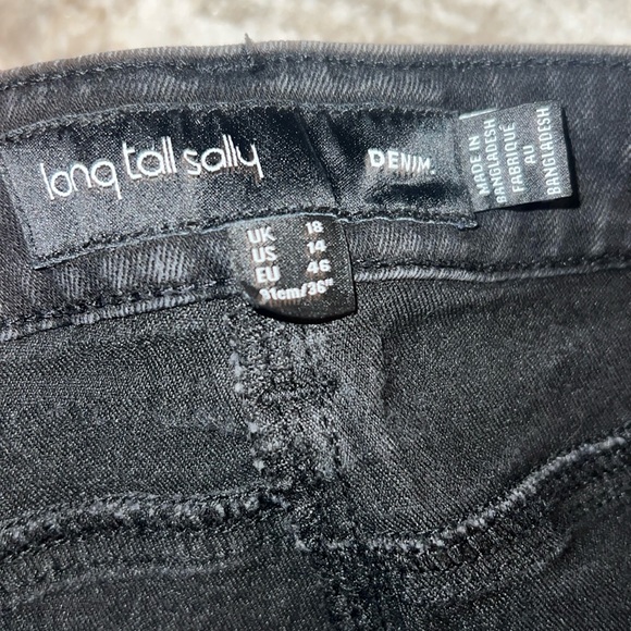 Black jeans 36” long size 14 with pockets Denim style. Long tall sally brand - Picture 5 of 5